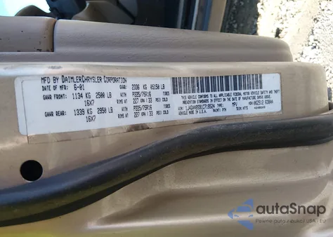 2001 Jeep Grand Cherokee Laredo z USA, uszkodzony, nr VIN 1J4GX48S91C719524